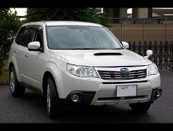 RECARO�i���J���V�[�g�j�@SUBARU�@�t�H���X�^�[XT�@SH5�Ƀ��J���@SR-7F Lassic BK/SIL�@����