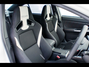 RECARO�i���J���V�[�g�j�@SUBARU�@WRX�@S4�@VAG�Ƀ��J���@SR-7F LassicH�i�V�[�g�q�[�^�[�t���j ���@�~2�r�@����