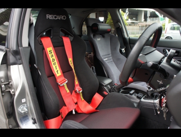 RECARO�i���J���V�[�g�j�@SUBARU�@�C���v���b�TS203�@GDB�Ƀ��J���@SR-7 SK100�@BK/RED�@����