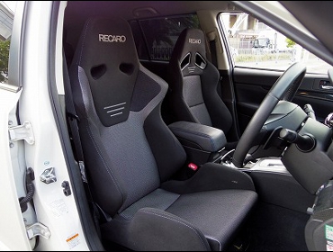 RECARO�i���J���V�[�g�j�@SUBARU�@���K�V�B�@BM�Ƀ��J���@SR-6 GK100�@BK/SIL�@���@SR-7F GK100�@BK/SIL�@����
