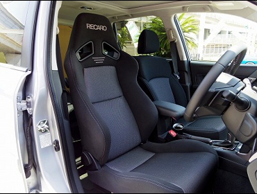 RECARO�i���J���V�[�g�j�@SUBARU�@�t�H���X�^�[�@SJ5�Ƀ��J���@SR-7F GK100H�V�[�g�q�[�^�[�t���@BK/SIL�@����