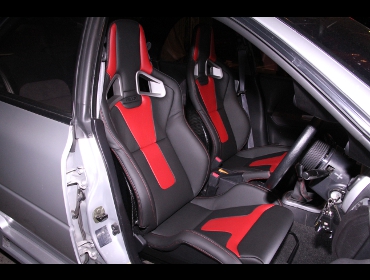 RECARO�i���J���V�[�g�j�@SUBARU�@�C���v���b�T�@WRX�@STI�U�@GC8��RECARO�i���J���j�@�X�|�[�c�X�^�[�@���~�e�b�h�G�f�B�V�����@RED�@���@�N���X�X�|�[�c�X�^�[�@���~�e�b�h�G�f�B�V�����@RED�@�J�[�{���o�b�N�d�l�@����