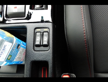 RECARO�i���J���V�[�g�j�@SUBARU�@�����H�[�O�@VMG�Ƀ��J���@�X�|�[�c�X�^�[LL100H���U�[SE�@BK���U�[�@RED�X�e�b�`�@���@�N���X�X�|�[�c�X�^�[LL100H���U�[SE�@BK���U�[�@RED�X�e�b�`�@����