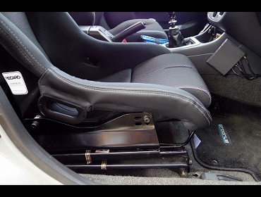 RECARO�i���J���V�[�g�j�@SUBARU�@�C���v���b�T�@GDB�Ƀ��J���@RS-G�@GK�@BK/SIL�@���@New SR-7F�@GK100�@BK/SIL�@����