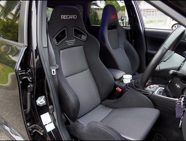 SUBARU�@�C���v���b�TWRX�@STI�@GRB��RECARO�i���J���j�@SR-7�@GK100�@BK/SIL�@����