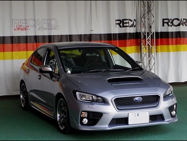 SUBARU�@WRX�@S4�@VAG�@�Ɂ@RECARO�i���J���j�V�[�g����