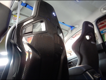 SUBARU�@�����H�[�O�@�Ɂ@RECARO�i���J���j�@RS-G�@GK�@���@�X�|�[�c�X�^�[CL100H�@CF�i�J�[�{���o�b�N�V�F���j�@����