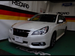 SUBARU�@���K�V�B�@BRM�@�Ɂ@RECARO�i���J���j�@SR-7�@GK100�@�V�[�g�q�[�^�[�t���@BK/BK�@����