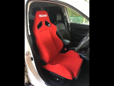 SUBARU�@�t�H���X�^�[�@SJ�@�Ɂ@RECARO�i���J���j�@SR-7�@KK100�@RED�@�V�[�g�q�[�^�[�t���@����