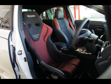 RECARO�i���J���V�[�g�j�@SUBARU�@WRX�@STI�@VAB�@�Ɂ@RECARO�i���J���j�@RS-G�@GK�@BK/RED�@����