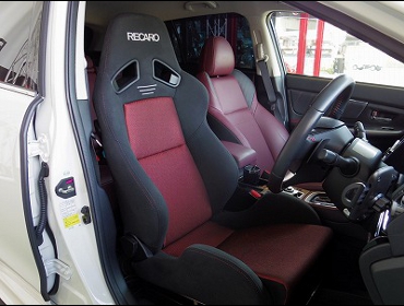 RECARO�i���J���V�[�g�j�@SUBARU�@�����H�[�O�@VM4�@�Ɂ@���J���@SR-7�@GK100�@BK/RED�@����