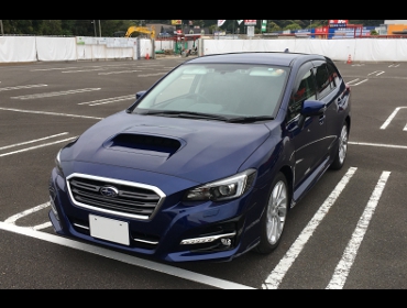 SUBARU�@�����H�[�O�@VM4�@�Ɂ@RECARO�i���J���j�V�[�g����