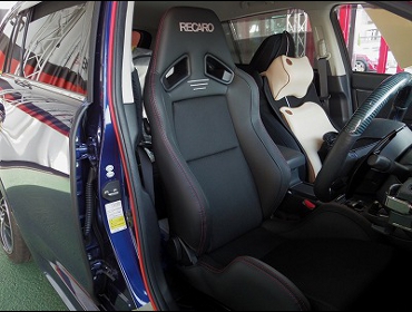RECARO�i���J���V�[�g�j�@SUBARU�@�����H�[�O�@VM�@�Ɂ@RECARO�i���J���j�@SR-7�@Lassic�@BK�@����