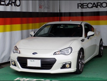 SUBARU�@BRZ�@ZC6�i2012�N�j�@�Ɂ@RECARO�i���J���j�V�[�g����