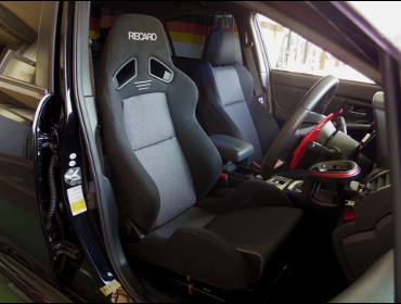 RECARO�i���J���V�[�g�j�@SUBARU�@WRX�@S4�@VAG�@�Ɂ@SR-7�@GK100�@BK/SIL�@����