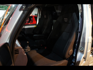 RECARO�i���J���V�[�g�j�@SUBARU�@�T���o�[�g���b�N�@TT1�@�Ɂ@RECARO�i���J���j�@LX-F�@TR�@NN�@�A�[�����X�g�t���@�~���E�@����