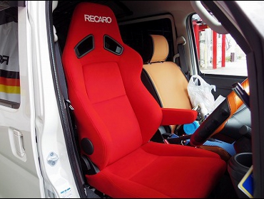 RECARO�i���J���V�[�g�j�@SUBARU�@�T���o�[�o���@S33B�@�Ɂ@RECARO�i���J���j�@SR-7F�@KK100�@RED�@�A�[�����X�g�t���@����