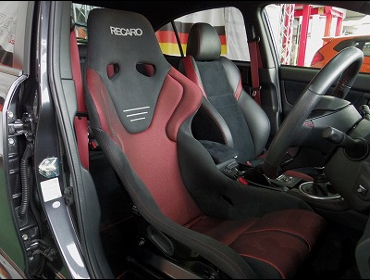 RECARO�i���J���V�[�g�j�@SUBARU�@WRX�@STi�@VAB�i2017�N�j�@�Ɂ@RECARO�i���J���j�@TS-G�@GK�@BK/RED�@�V�[�g�q�[�^�[�t���@����