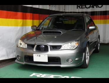 SUBARU�@�C���v���b�T�@GDB�i2006�N�j�@�Ɂ@RECARO�i���J���j�@SR-7�@KK100�@BK�@����