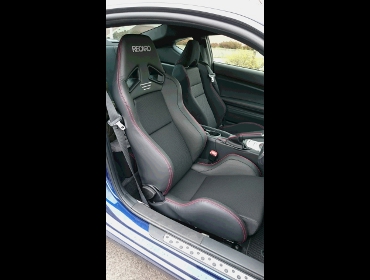 RECARO�i���J���V�[�g�j�@SUBARU�@BRZ�@ZC6�@�Ɂ@RECARO�i���J���j�@SR-7�@Lassic�@BK�@����