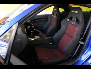 SUBARU�@BRZ�@ZC6�i2017�N�j�@�Ɂ@RECARO�i���J���j�@SR-7�@GK100�@BK/RED�@���@SR-7F�@GK100�@BK/RED�@����