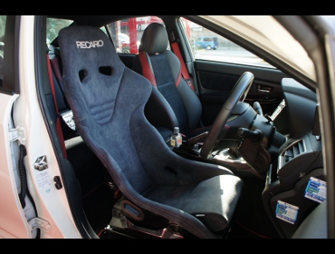 RECARO�i���J���V�[�g�j�@SUBARU�@WRX�@VAB�i2017�N�j�@�Ɂ@RECARO�i���J���j�@RS-G�A���J���^�[���@����