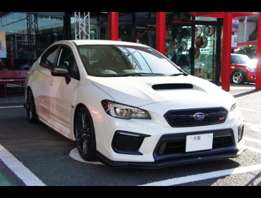 SUBARU�@WRX�@VAB�i2017�N�j�@�Ɂ@RECARO�i���J���j�@RS-G�A���J���^�[���@����