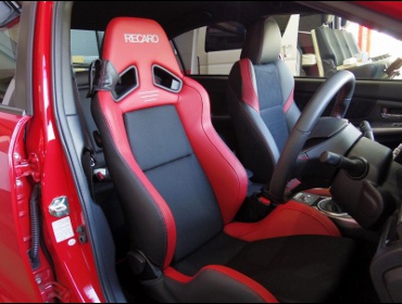 RECARO�i���J���V�[�g�j�@SUBARU�@WRX�@VAB�i2016�N�j�@�Ɂ@RECARO�i���J���j�@SR-7�@Lassic�@RED���U�[�@����