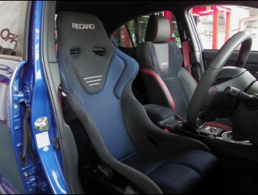 SUBARU�@WRX�@STI�@VAB-D�i2017�N�j�@�Ɂ@RECARO�i���J���j�@RS-G�@GK�@BK/BL�@�V�[�g�q�[�^�[�t���@����