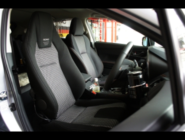 SUBARU�@XV�@2.0is�i2019�N�j�@�Ɂ@RECARO�i���J���j�@LX-F�@IN110�@BK�@A/R�@����