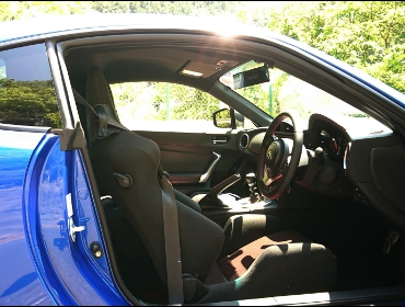 SUBARU�@BRZ�@ZC6�@�Ɂ@RECARO�i���J���j�@SR-6�@GK100S�@BK/RED�@���@SR-7�@GK100�@BK/RED�@����