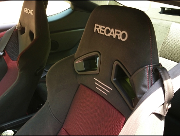 SUBARU�@BRZ�@ZC6�@�Ɂ@RECARO�i���J���j�@SR-6�@GK100S�@BK/RED�@���@SR-7�@GK100�@BK/RED�@����