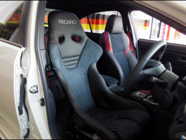 SUBARU�@WRX�@STI�@typeS�@VAB�i2018�N�j�@�Ɂ@RECARO�i���J���j�@RS-G�@CL�@�V�[�g�q�[�^�[�t���@����