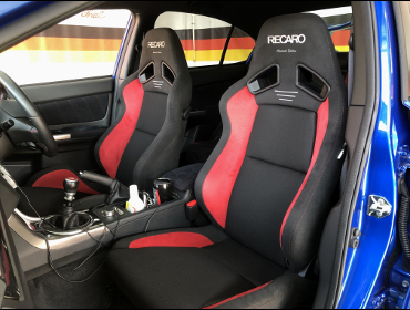SUBARU�@WRX�@�Ɂ@RECARO�i���J���j�@SR-7�@�A�h�o���X�G�f�B�V�����@2019�@RED�@���@SR-7F�@�A�h�o���X�G�f�B�V�����@2019�@RED�@����