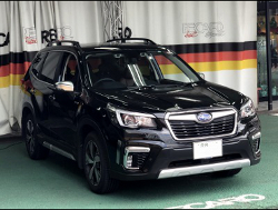 SUBARU�@�t�H���X�^�@�n�C�u���b�h�@SKE�@�Ɂ@RECARO�i���J���j�@�X�|�[�c�X�^�[�@GK100H�@BK�@����