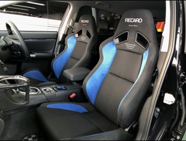 SUBARU�@�����H�[�O�@VM4�i2019�N�j�@�Ɂ@RECARO�i���J���j�@SR-7�@����@�A�h�o���X�G�f�B�V����2019�@�u���[�@���@SR-7F�@����@�A�h�o���X�G�f�B�V����2019�@�u���[�@����
