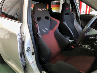 SUBARU�@�C���v���b�T�@WRX�@STI�@GVB�@�Ɂ@RECARO�i���J���j�@SR-6�@GK100S�@BK/RED�@����