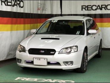 SUBARU�@���K�V�B�@�c�[�����O���S���@BP5�i2005�N�j�@�Ɂ@RECARO�i���J���j�@SR-7�@GK100�@BK/RED�@����