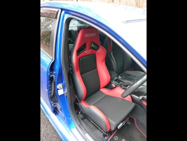 SUBARU�@WRX�@STI�@VAB�i2014�N�j�@�Ɂ@RECARO�i���J���j�@SR-7�@Lassic�@RED�@����