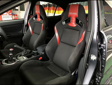 SUBARU�@WRX�@VAB�@�Ɂ@RECARO�i���J���j�@SR-7�@���V�b�N�@RED�@���@SR-7F�@���V�b�N�@RED�@����