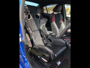 SUBARU�@WRX�@VAB�@�Ɂ@RECARO�i���J���j�@PRO�@RACER�@RMS�@2700G�@����