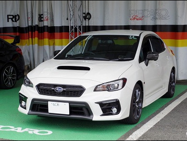 SUBARU�@WRX�@S4�@VAG�i2017�N�j�@�Ɂ@RECARO�i���J���j�@SR-7�@GK100�@BK/RED�@����
