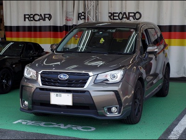 SUBARU�@�t�H���X�^�[�@SJG�i2016�N�j�@�Ɂ@RECARO�i���J���j�@SR-7�@GK100H�@BK/BK�@�V�[�g�q�[�^�[�t���@����