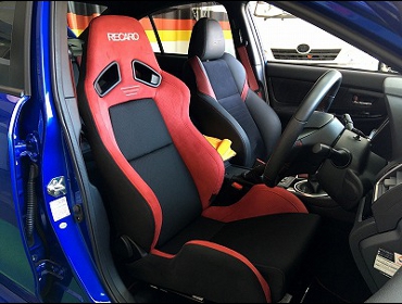 SUBARU�@WRX�@STI�@VAB�i2017�N�j�@�Ɂ@RECARO�i���J���j�@SR-7�@GU100�@RED�@����