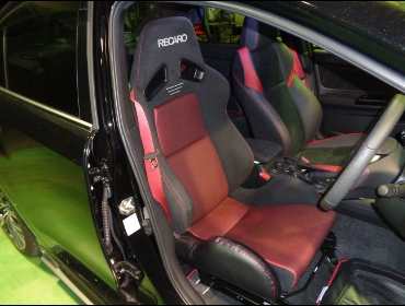 SUBARU�@WRX�@STI�@VAB�i2020�N3���j�@�Ɂ@RECARO�i���J���j�@SR-7�@GK100�@BK/RED�@�V�[�g�q�[�^�[�t���@����
