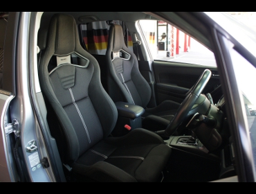 SUBARU�@�t�H���X�^�[�@SJ�@�Ɂ@RECARO�i���J���j�@�X�|�[�c�X�^�[�@GK100H�@BK�@�~���E�@����