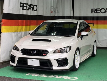 SUBARU�@WRX�i2019�N�j�@�Ɂ@RECARO�i���J���j�@�v�����[�T�[RMS�@2700G�@����