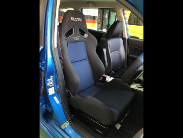SUBARU�@�G�N�V�[�K�@YA5�i2008�N�j�@�Ɂ@RECARO�i���J���j�@SR-7�@GK100�@BK/�u���[�@����