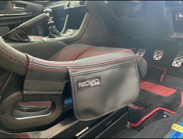 SUBARU�@WRX�@STI�@TYPE RS�@VAB�@D�^�@�Ɂ@RECARO�i���J���j�@RS-G�@GK�@BK/RED�@����