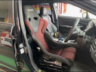 SUBARU�@WRX�@S4�@VAG�@�Ɂ@RECARO�i���J���j�@RS-G�@GK�@BK/RED�@�V�[�g�q�[�^�[�t���@����